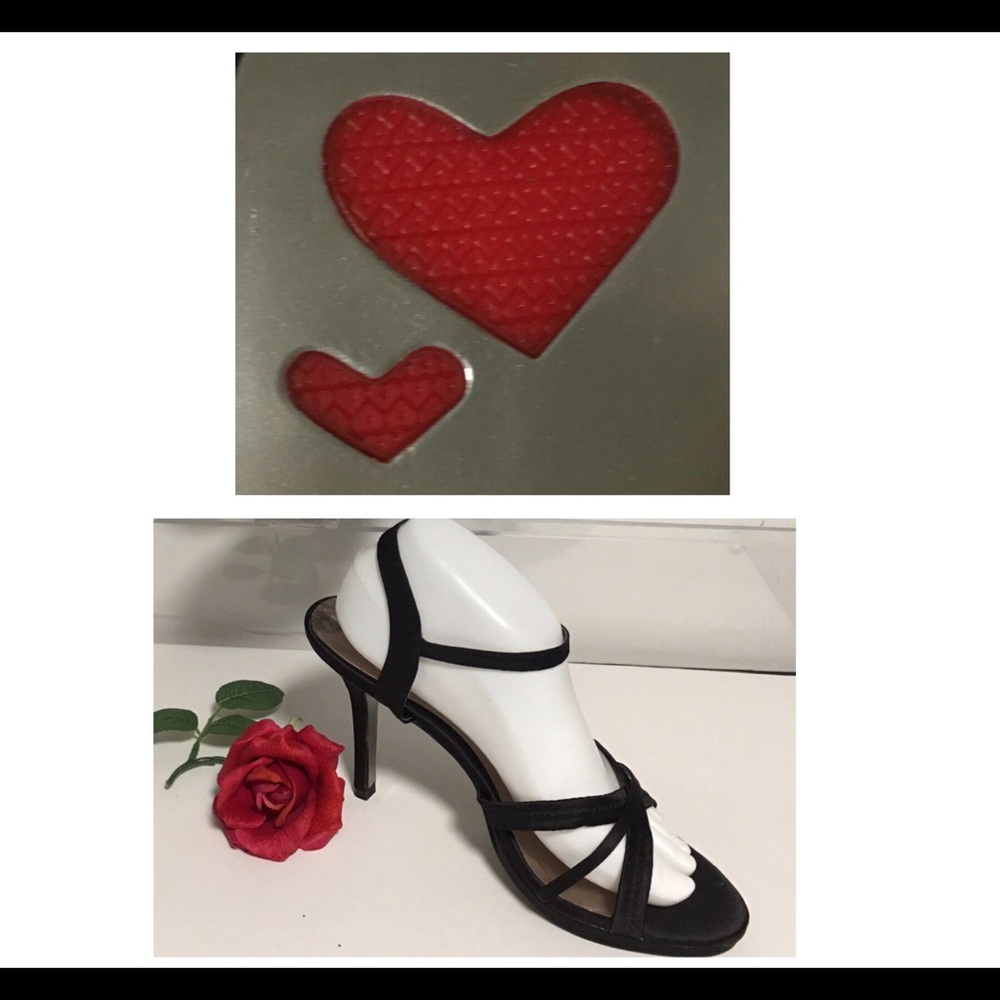 BLACK SATIN SILLETTOS ROMANTIC SOLES  SZ. 8.5
